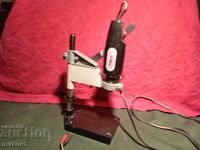 Μίνι τρυπάνι με βάση