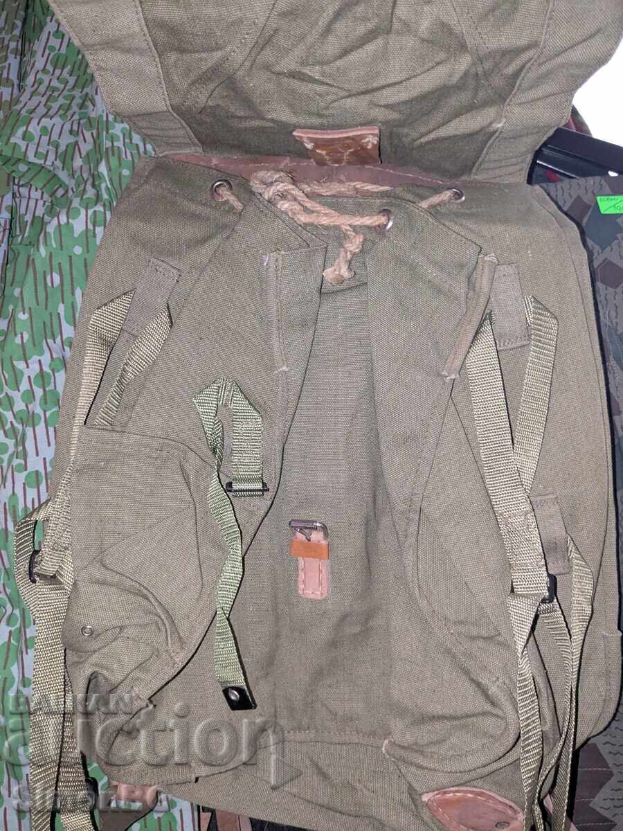 Auction  Romanian Military Backpack | Cold War | Unused | Canvas