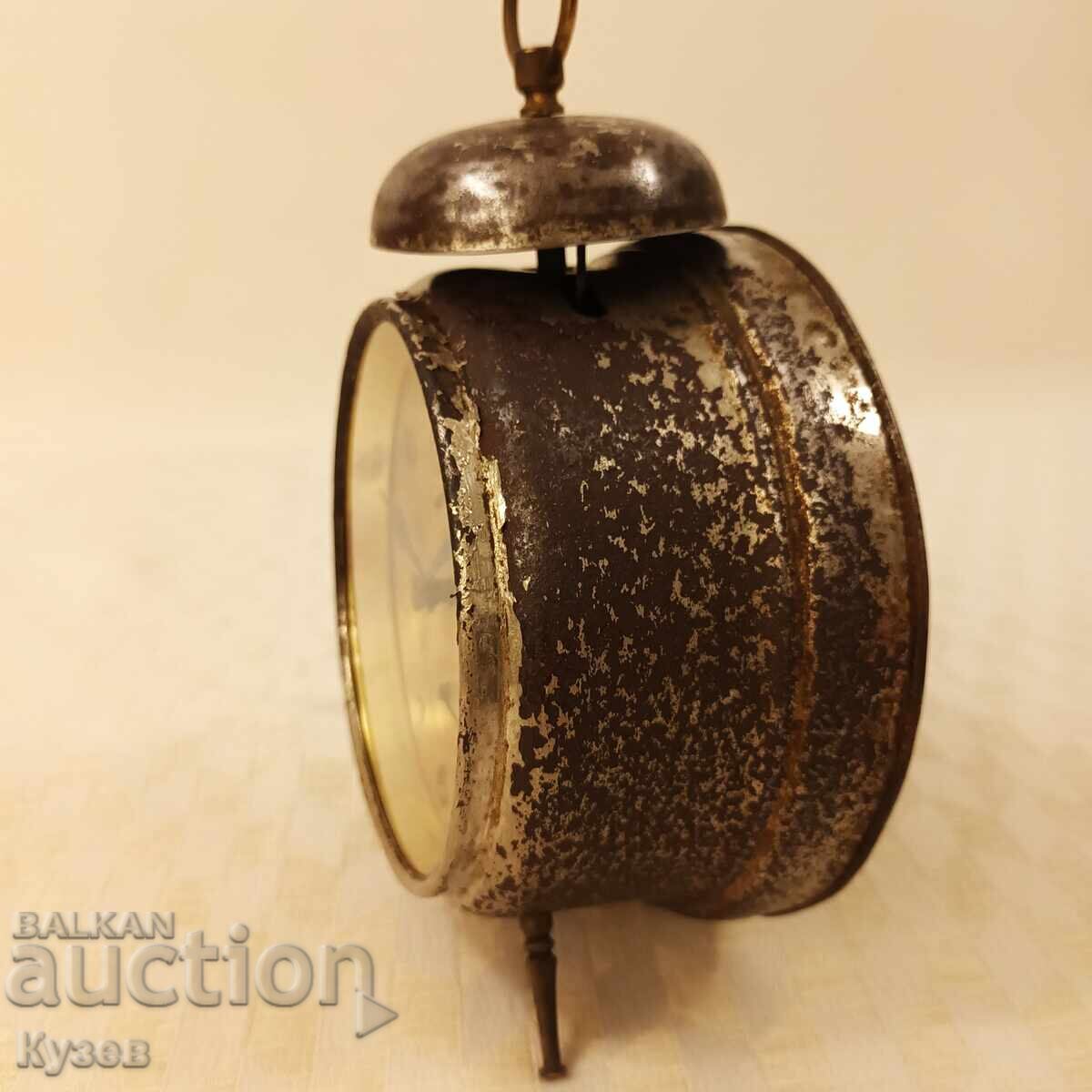 Παλιό ξυπνητήρι Gustav Becker Γερμανίας με τιμή 25.00 BGN | € 12.78