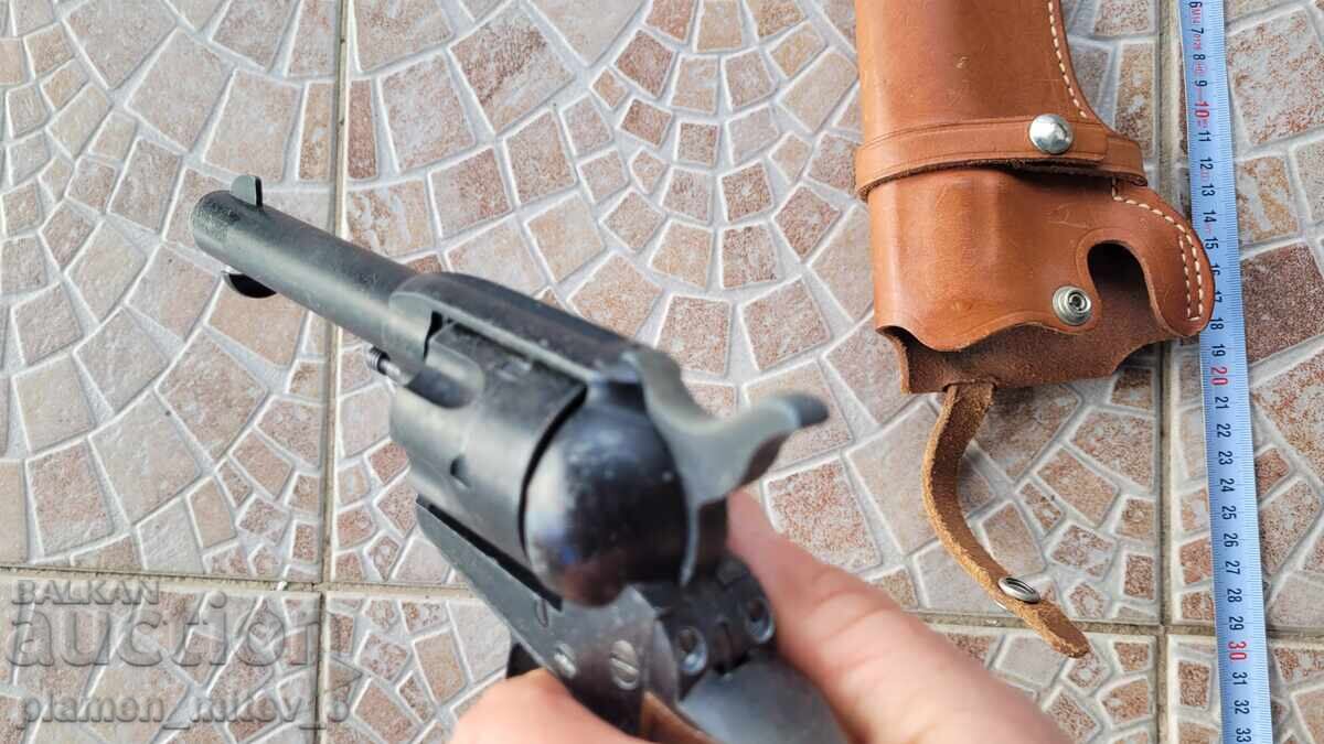 Pistol, pistol, Evzalia, flintlock, Colt Peacemaker - 9