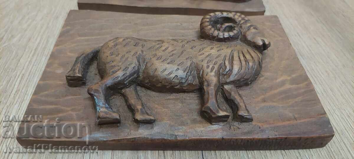 Auction  Wood carvings zodiac panels three pieces for connoisseurs