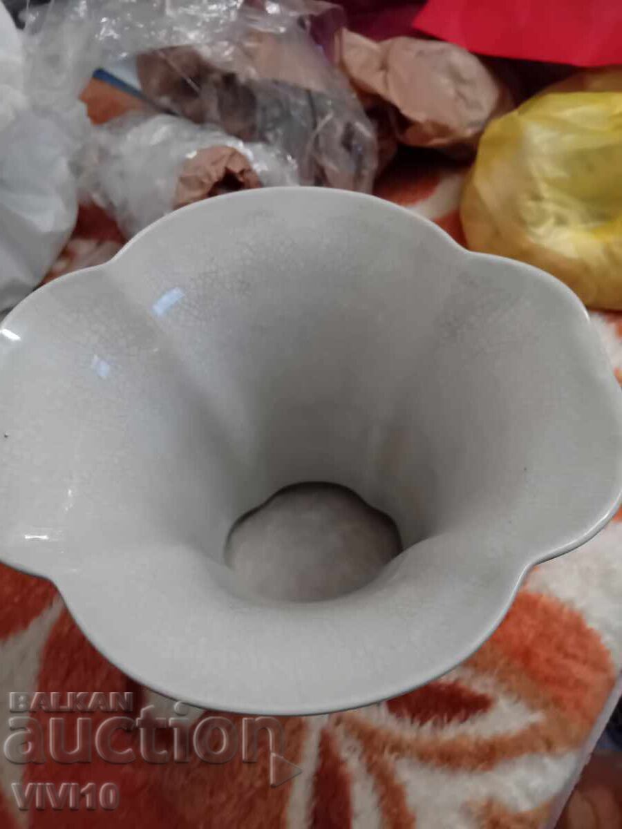 Licitație Vază din porțelan vechi de 25cm