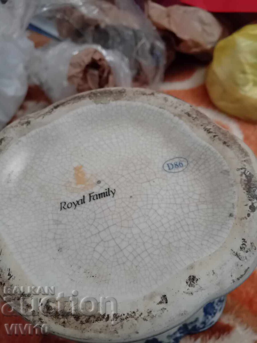 Livrarea Vază din porțelan vechi de 25cm