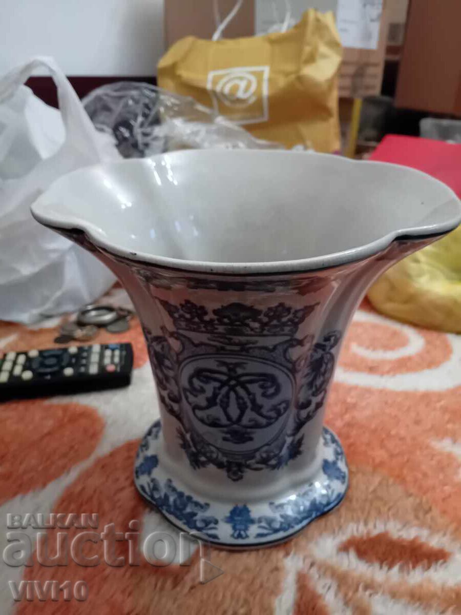 Vază din porțelan vechi de 25cm