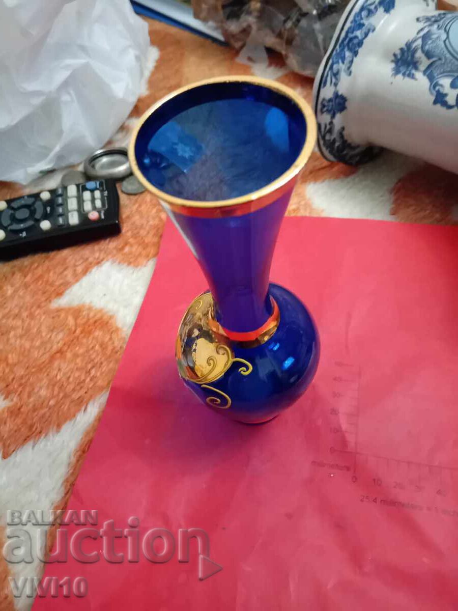 Αρχαίο βάζο Βοημίας με τιμή 60.00 BGN | € 30.68