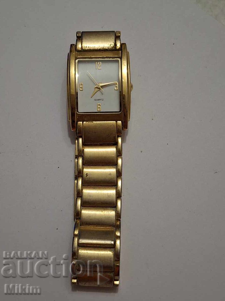 Quartz Watch with price 0.01 BGN | € 0.01