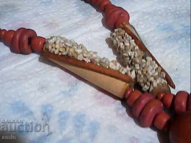 Аукцион дервено колие