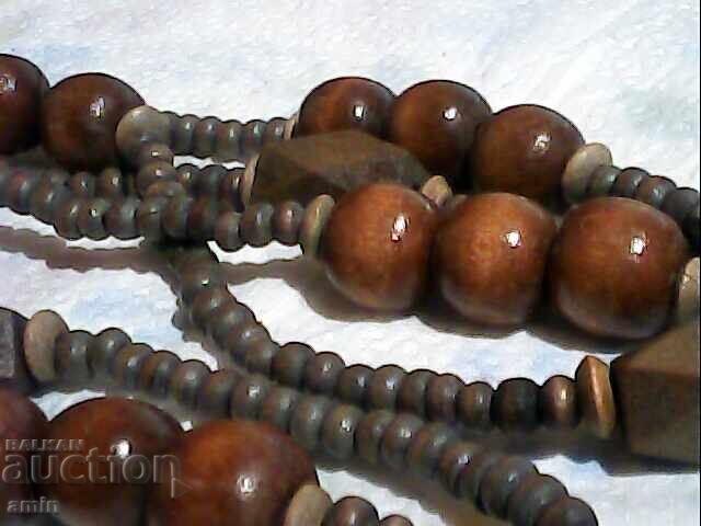 старокрсиво дервено колие гривна сес седев с цена 15.00 лв. | € 7.67