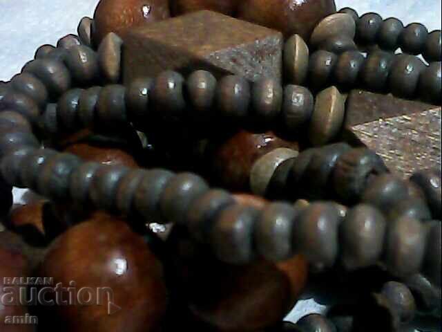 Аукцион старокрсиво дервено колие гривна сес седев