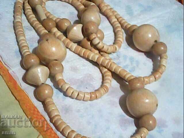 дервено колие с цена 10.00 лв. | € 5.11 дервено колие с цена 10.00 лв. | € 5.11