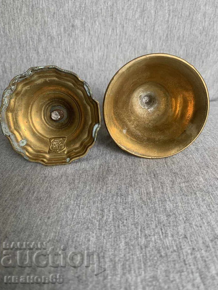 Παράδοση Κηροπήγια από μασίφ ορείχαλκο