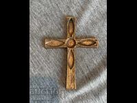 cruce de bronz