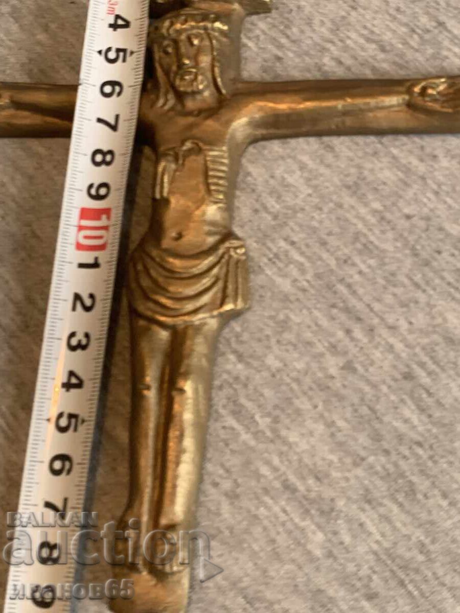 Licitație cruce de bronz