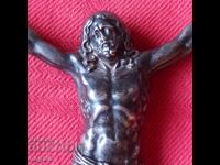 Сребърно православно разпятие.