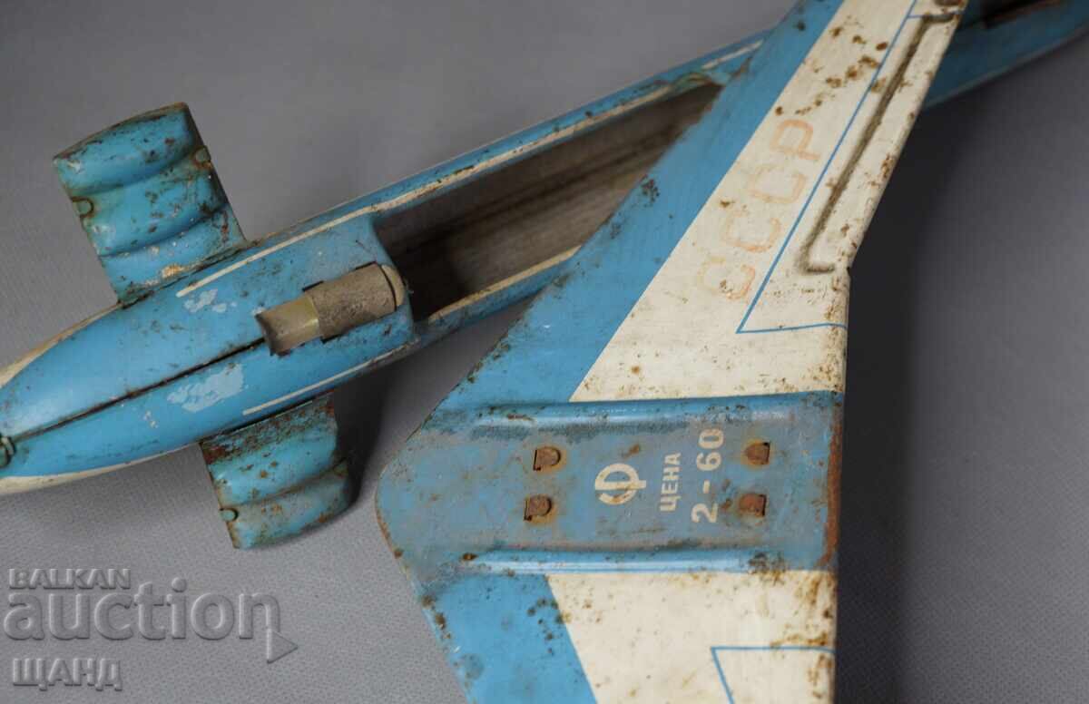 IL 62 Old Bulgarian Metal Toy Airplane Model - 6