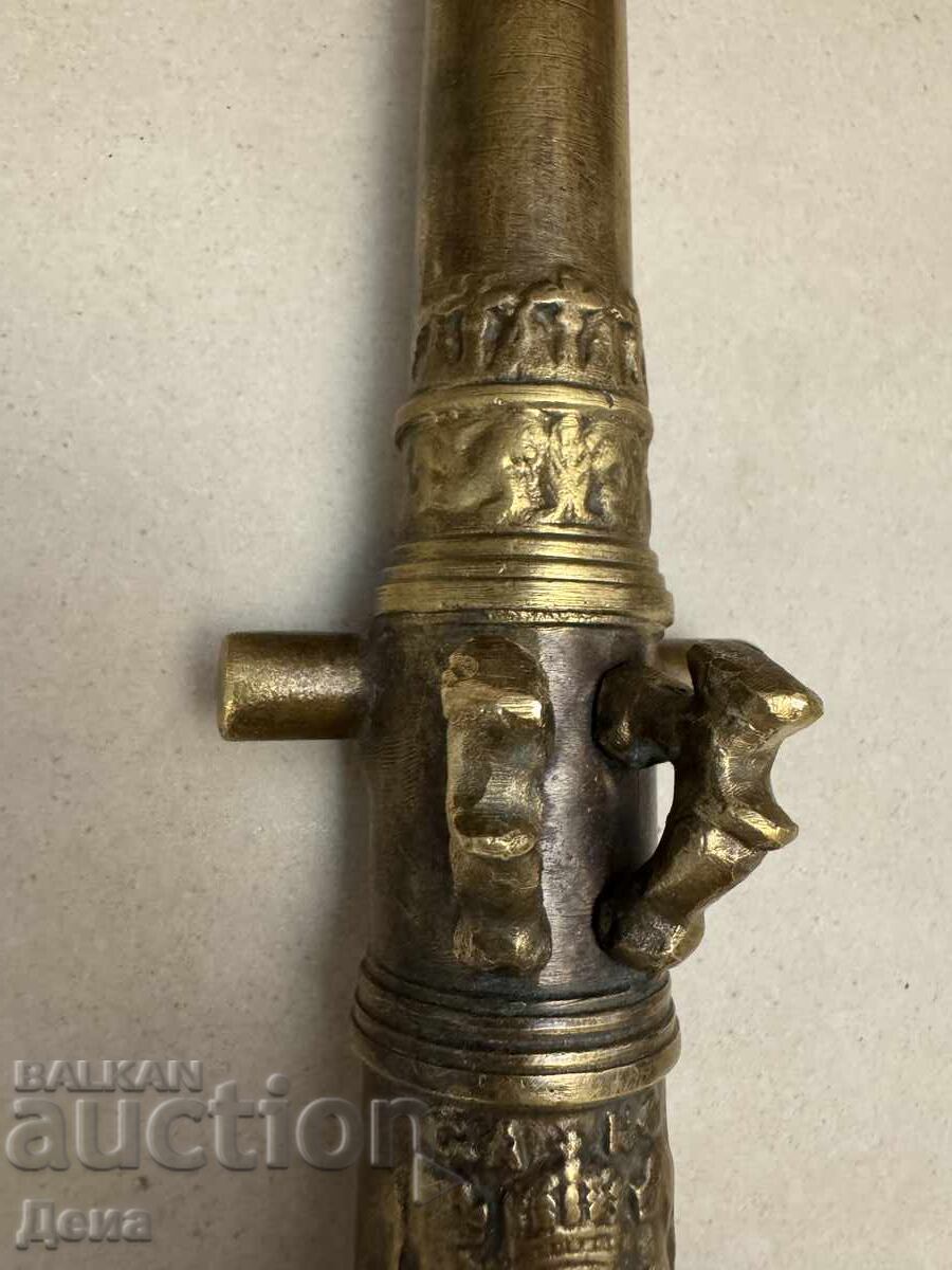 Sculptură din alamă - tun - 5 Sculptură din alamă - tun - 5