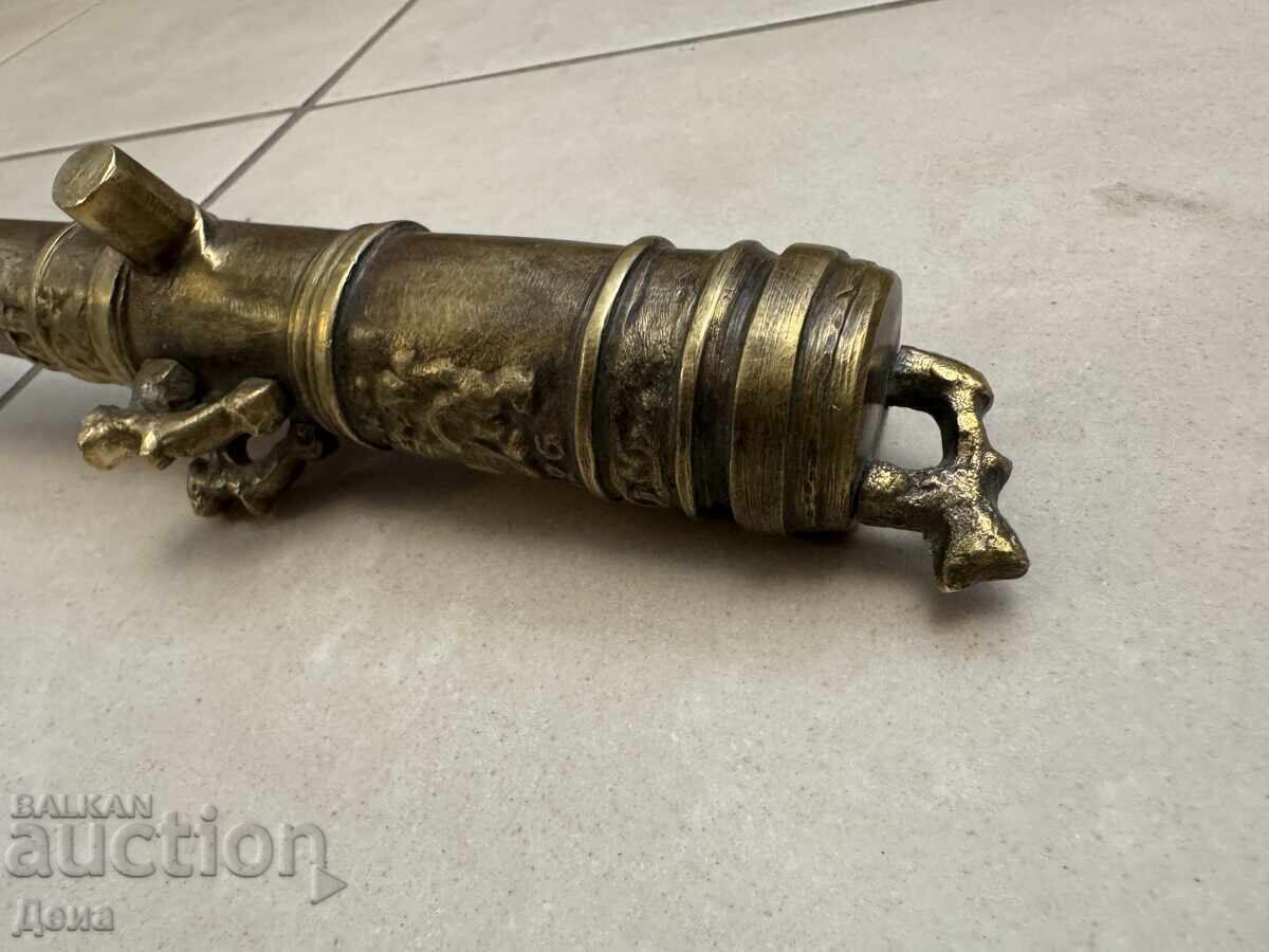 Sculptură din alamă - tun - 7 Sculptură din alamă - tun - 7