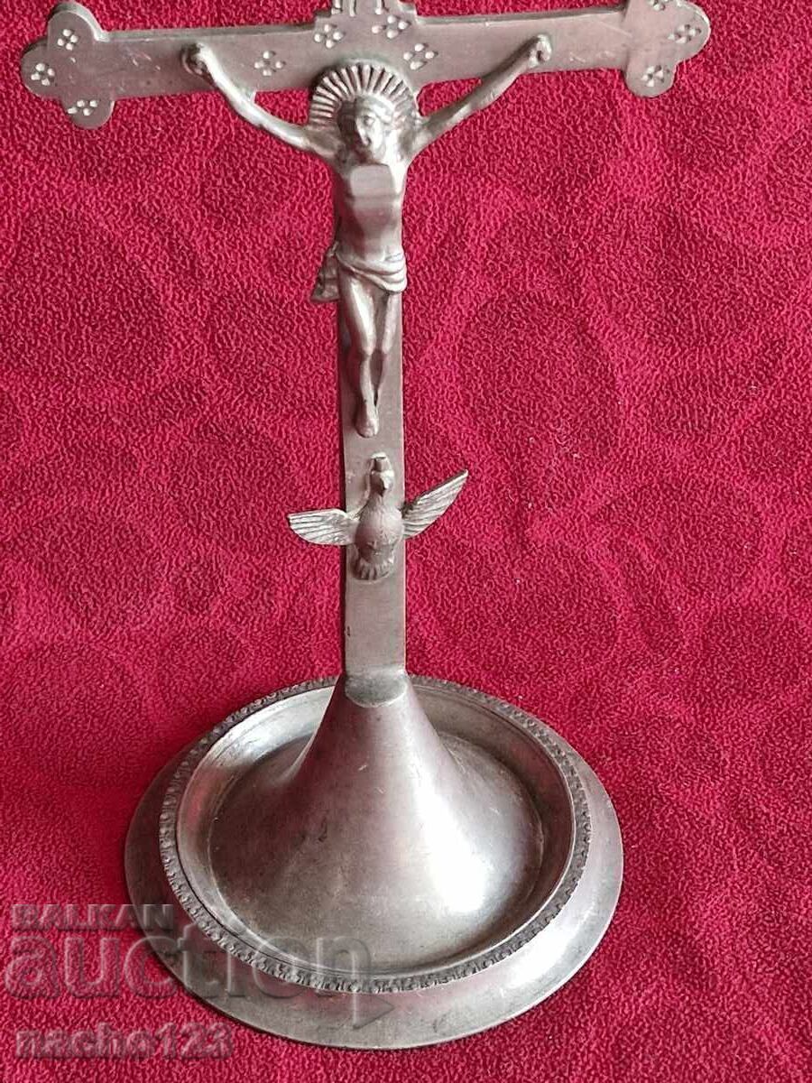 Livrarea Cruce de masă Livrarea Cruce de masă