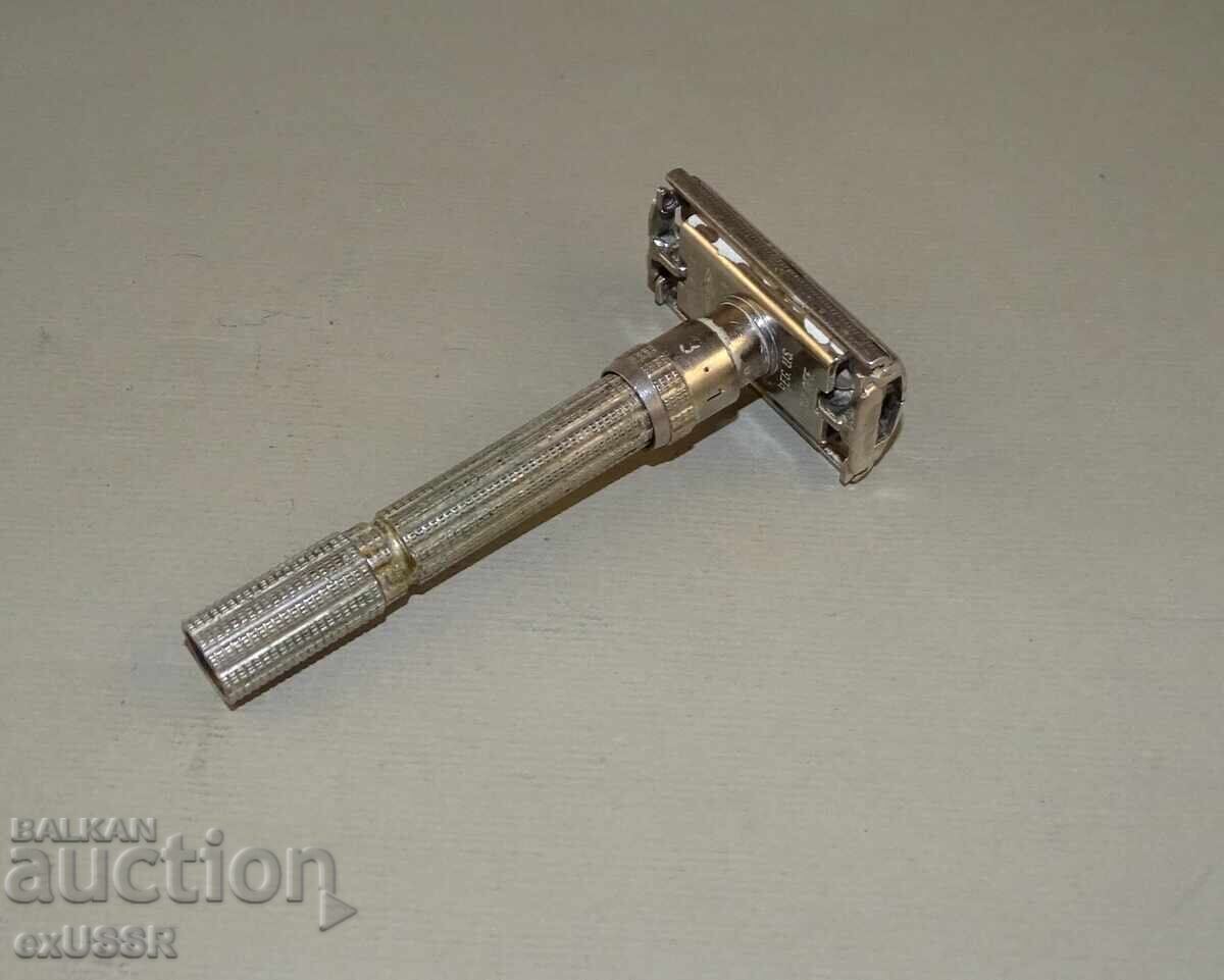 Vechi aparat de ras Gillette 1966