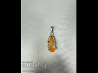 Pandantiv din argint cu chihlimbar de ou. Nr. 7661