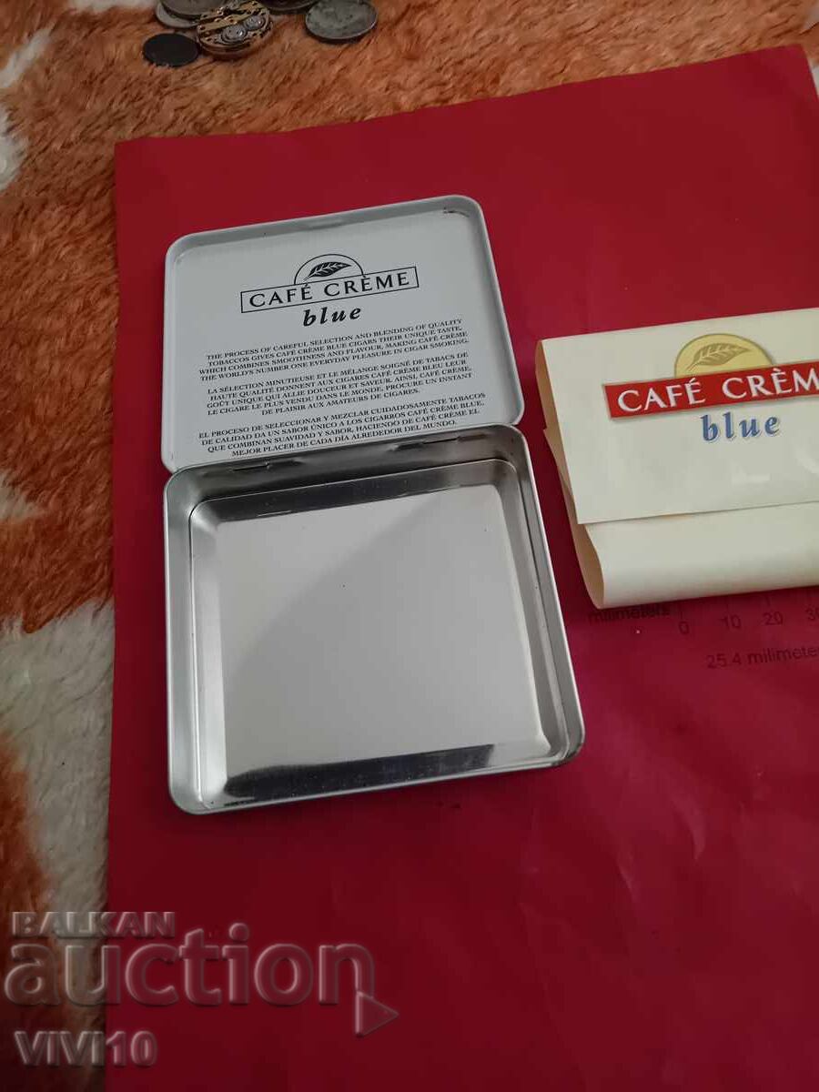 Δημοπρασία Παλιό μεταλλικό κουτί τσιγάρων Δημοπρασία Παλιό μεταλλικό κουτί τσιγάρων