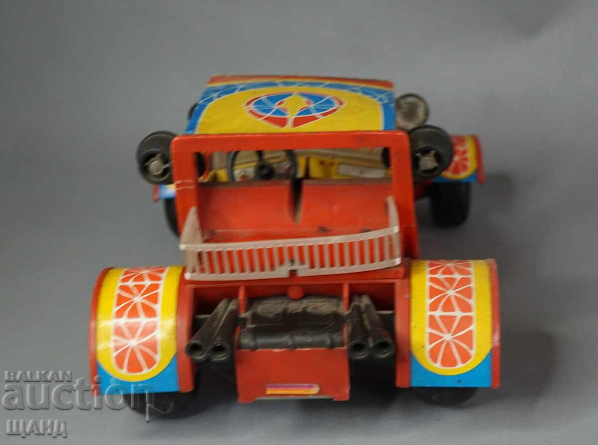 Παράδοση MOLLLY Παλιό Γερμανικό Μεταλλικό παιχνίδι μοντέλο αυτοκινήτου Παράδοση MOLLLY Παλιό Γερμανικό Μεταλλικό παιχνίδι μοντέλο αυτοκινήτου