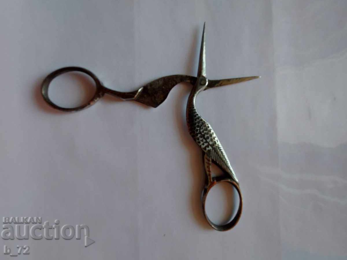 Доставка на Интересна стара ножичка, форма на птица Доставка на Интересна стара ножичка, форма на птица