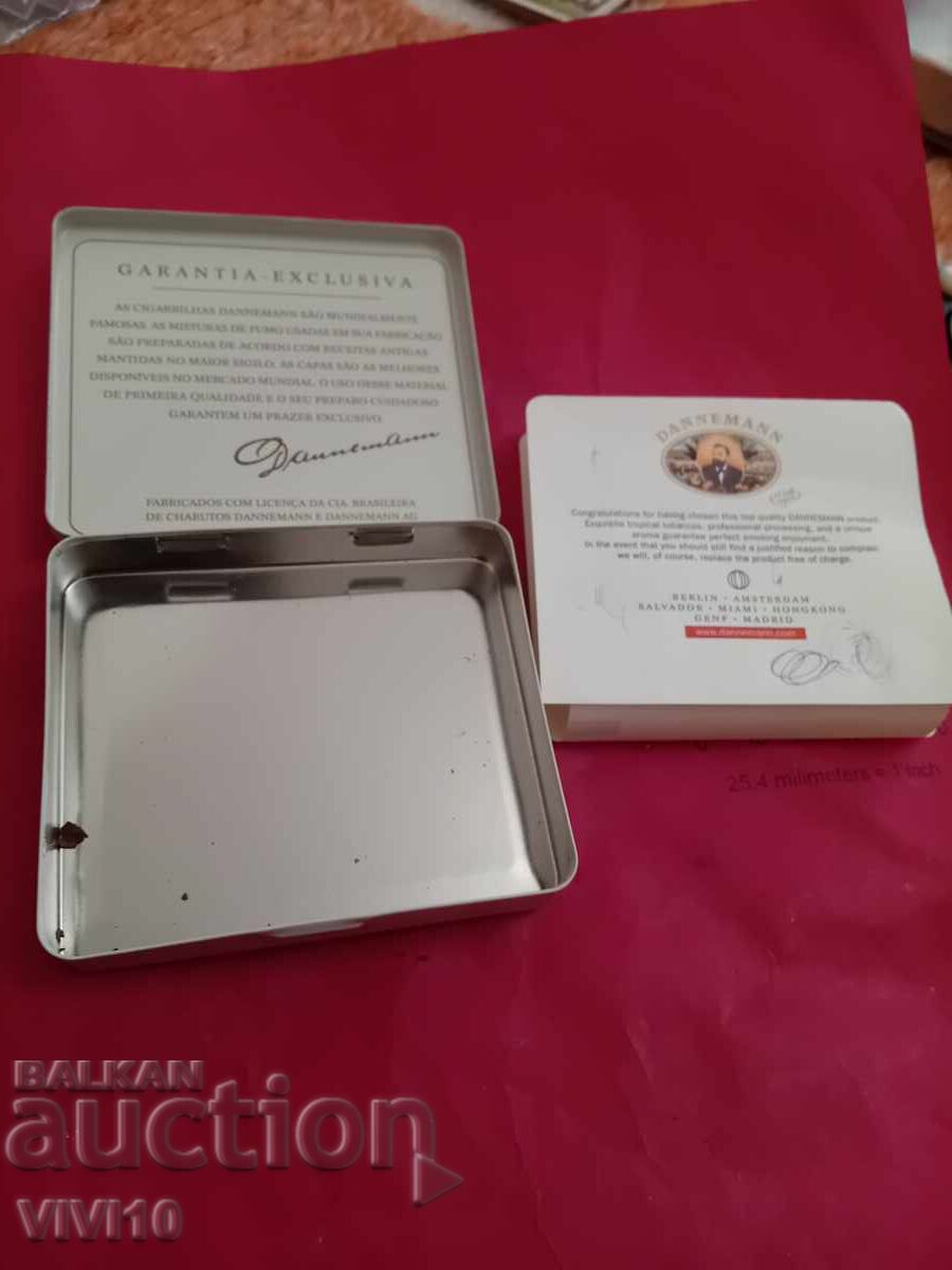 Δημοπρασία Παλιό μεταλλικό κουτί τσιγάρων