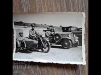 Μοτέρ, τζιπ Opel και στρατιωτικό φορτηγό Βασίλειο της Βουλγαρίας