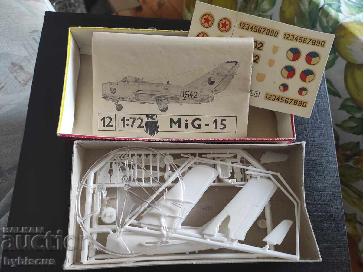 Auction  Plastic model KP MIG 15 in 1/72 scale, unassembled