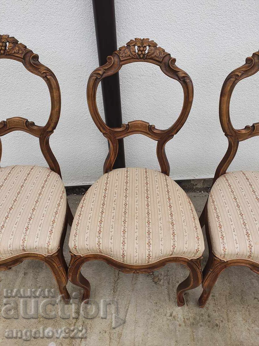 Аукцион Красиви винтидж столове масив!!!