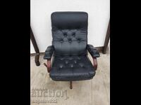 Красив фотьойл с естествена кожа!!!