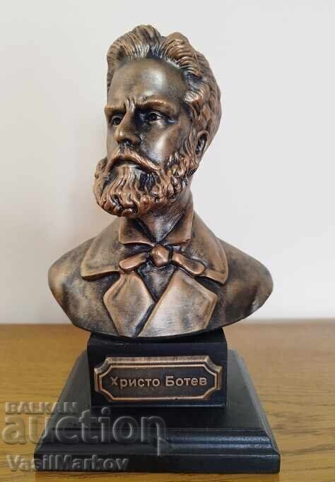 Bust al lui Hristo Botev cu preț 85.00 BGN | € 43.46