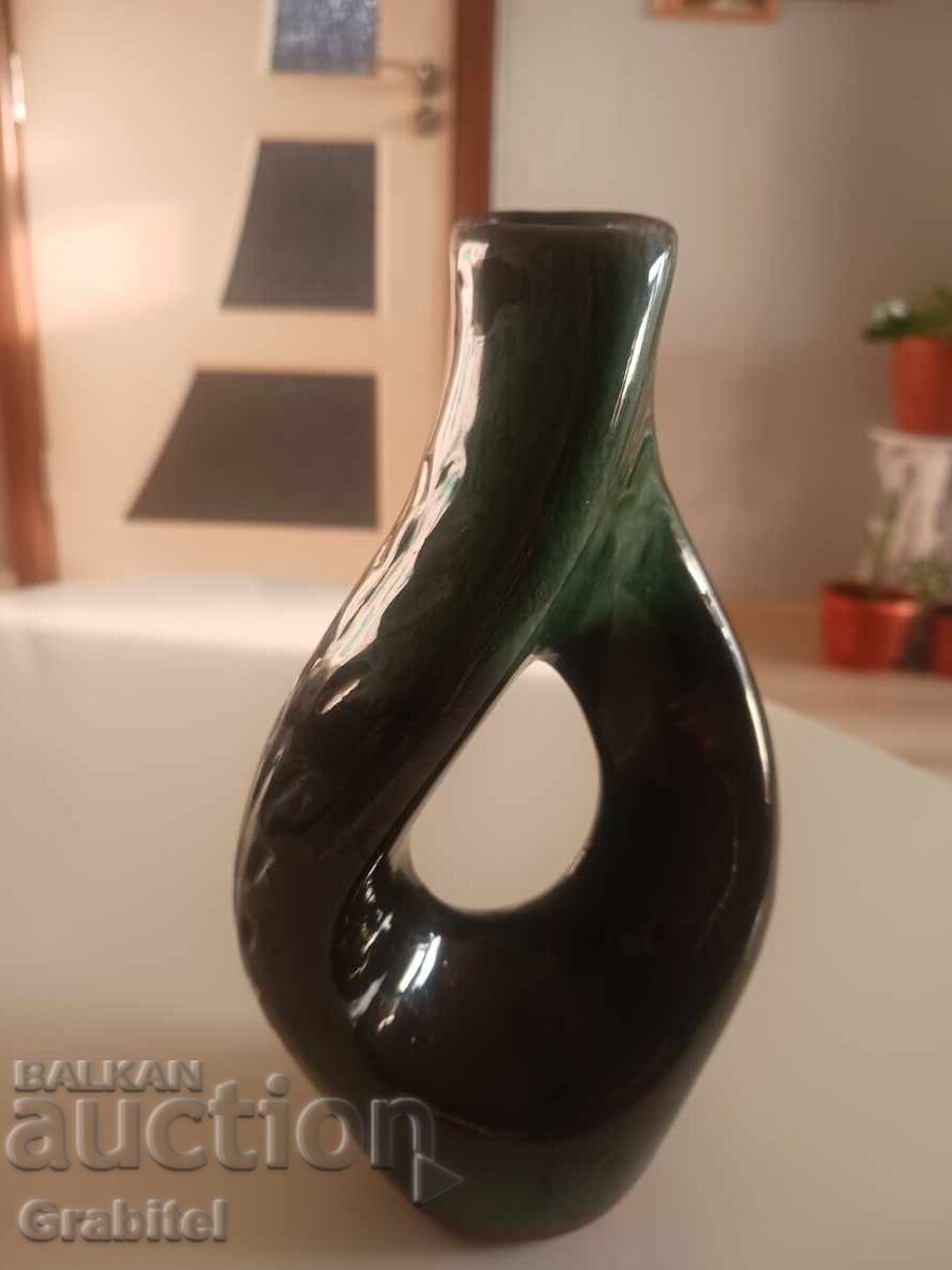 Ceramic vase Ceramic vase