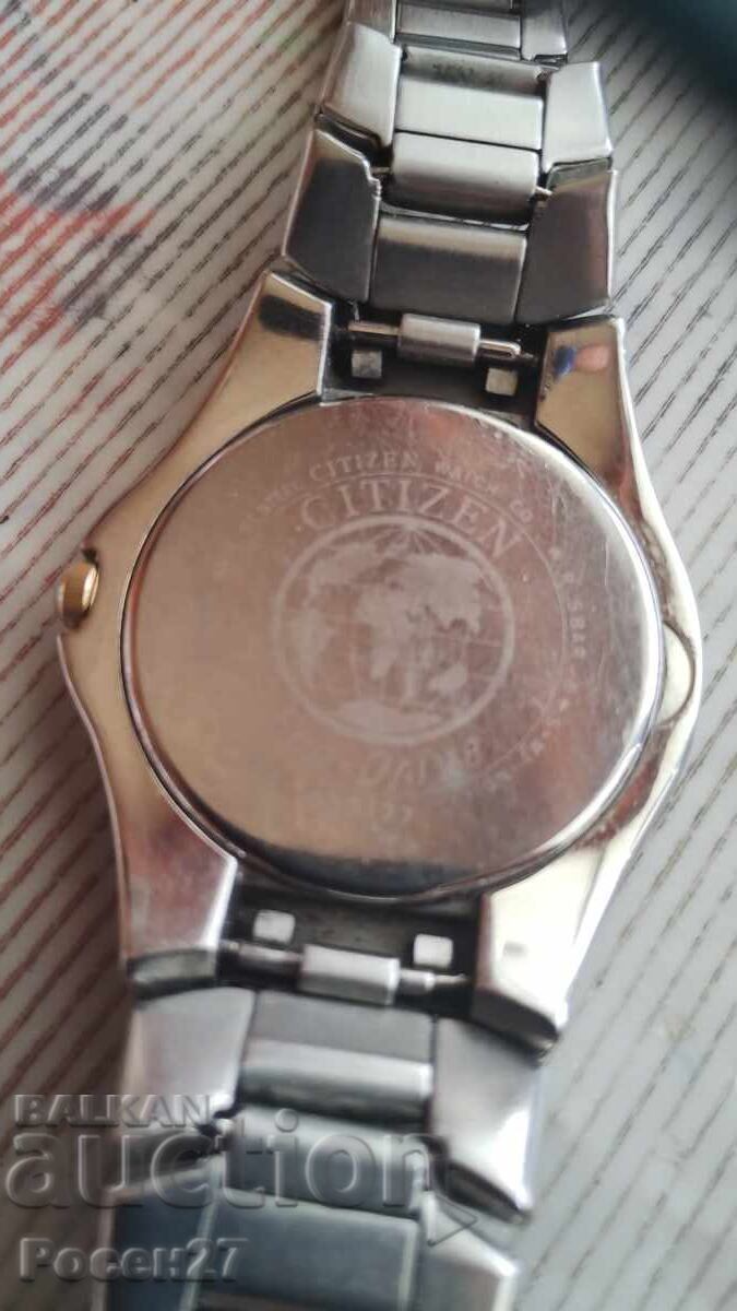 Часовник citizen eco-drive с цена € 90.00 | 176.03 лв.
