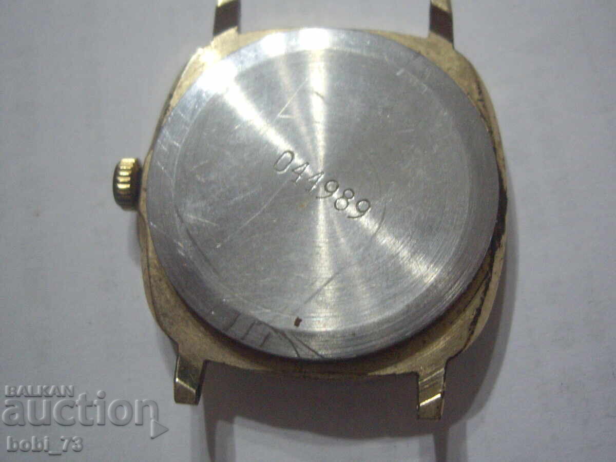 Стар кварцов позлатен часовник. с цена 40.00 лв. | € 20.45