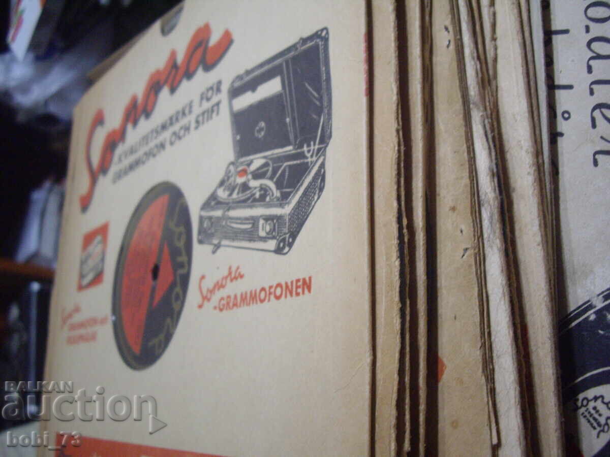 Licitație Placă de gramofon veche Licitație Placă de gramofon veche