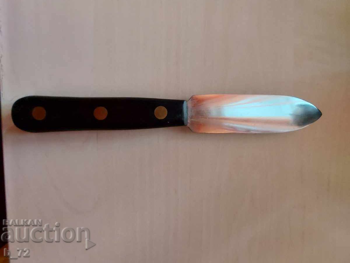 Delivery of Rare collector's knife, Don Carlos