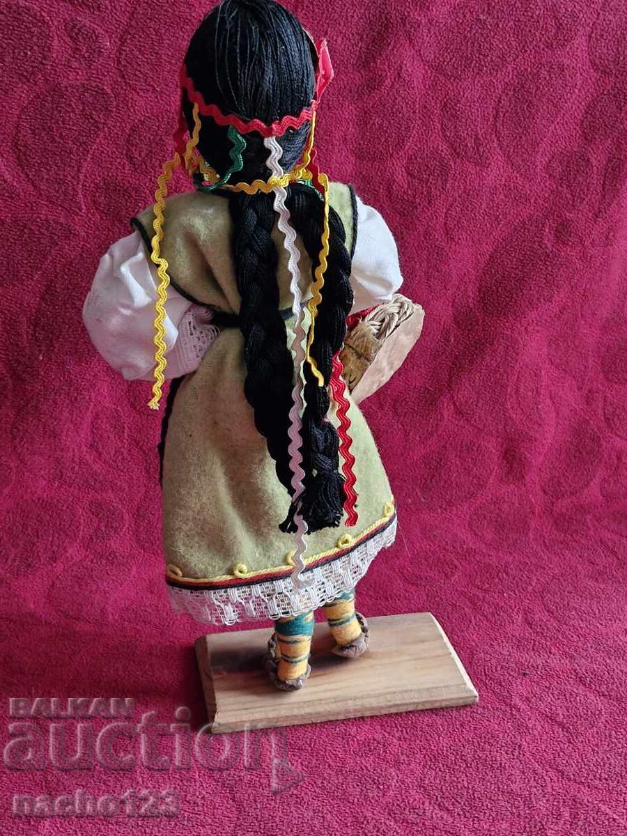 Social artifact doll in Bulgarian national costume - 6 Social artifact doll in Bulgarian national costume - 6