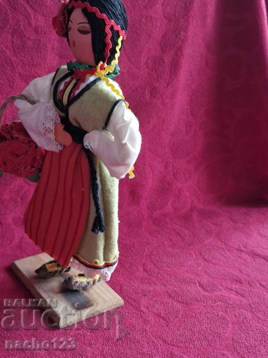 Social artifact doll in Bulgarian national costume - 7 Social artifact doll in Bulgarian national costume - 7