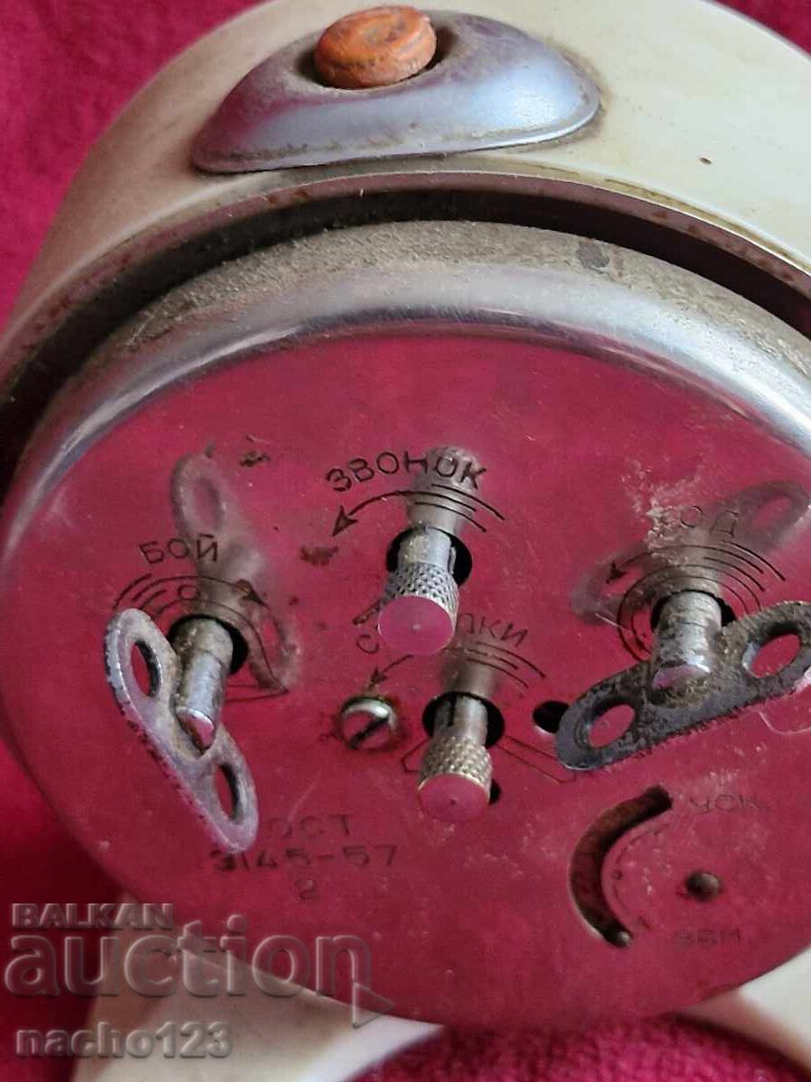 Delivery of Working alarm clock EREVAN-USSR