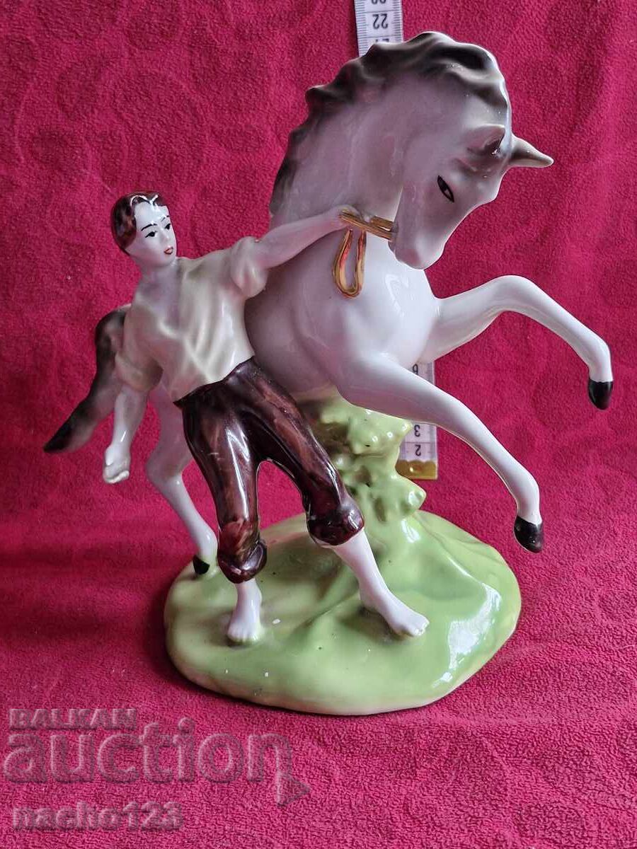 Old porcelain figure - 1964 with price 90.00 BGN | € 46.02 Old porcelain figure - 1964 with price 90.00 BGN | € 46.02