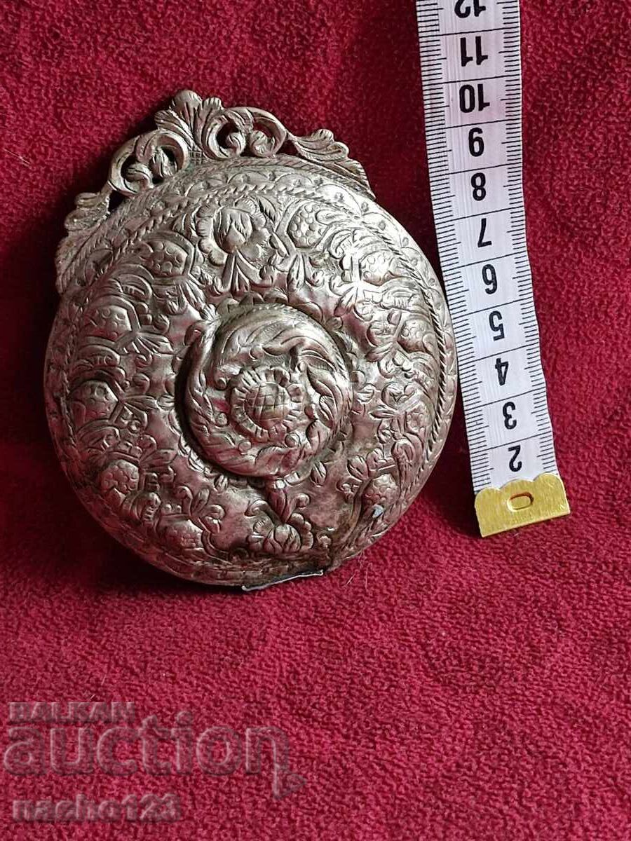 Silver buckle, single with price 60.00 BGN | € 30.68 Silver buckle, single with price 60.00 BGN | € 30.68