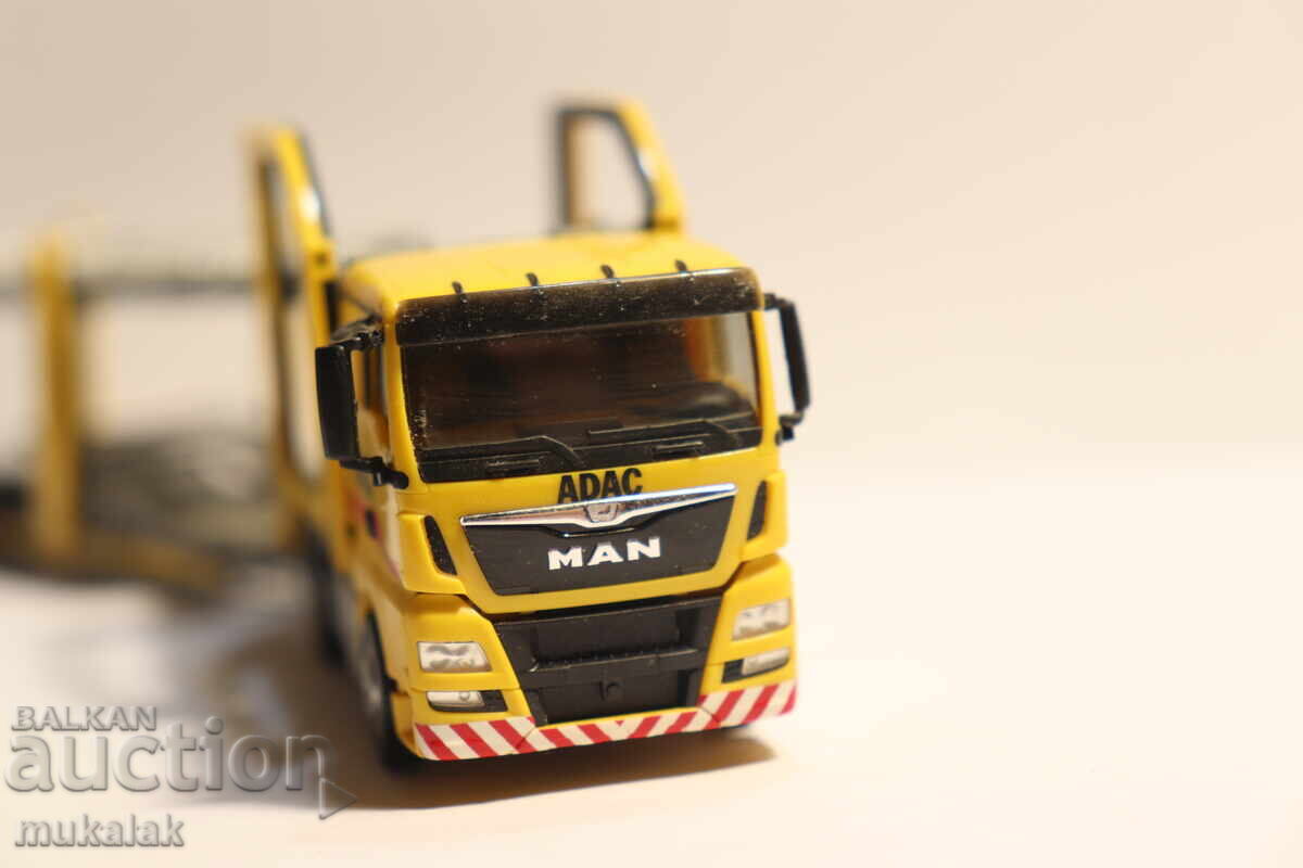HERPA H0 1/87 MAN TRUCK MODEL TRACTOR-TRAILER - 5 HERPA H0 1/87 MAN TRUCK MODEL TRACTOR-TRAILER - 5