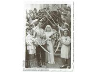 МАЛКА СТАРА СНИМКА ВАРНА ВОЕНЕН ОФИЦЕР СВАТБА ШПАЛИР Е622