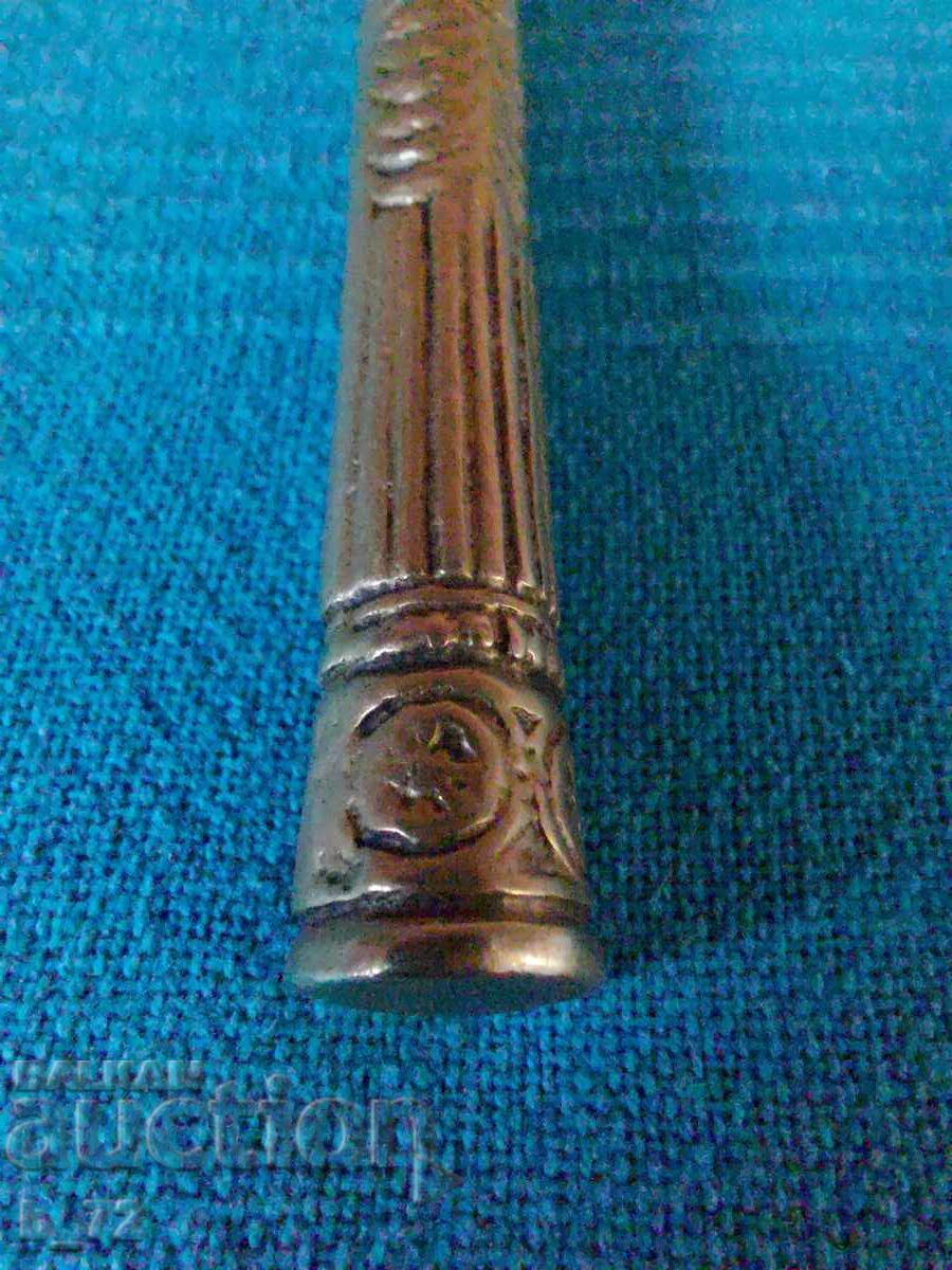 Auction  Bronze totem, amulet, pendant