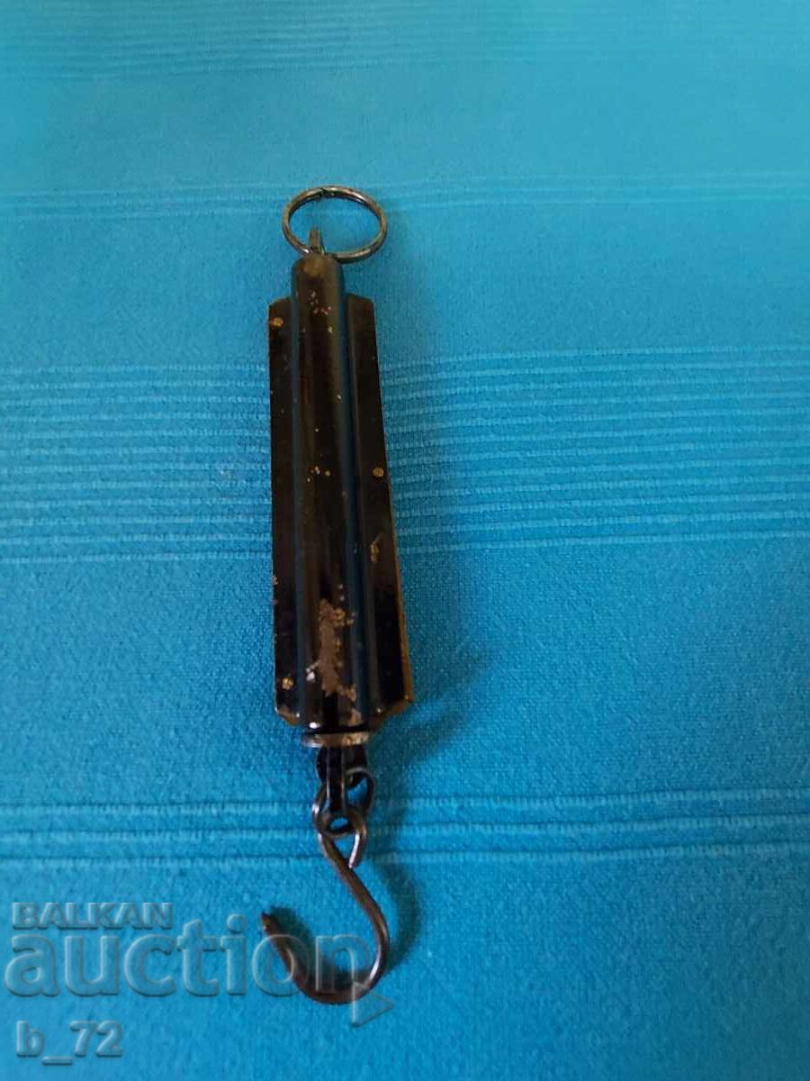 Old English pocket balance scale, Salter - 5 Old English pocket balance scale, Salter - 5