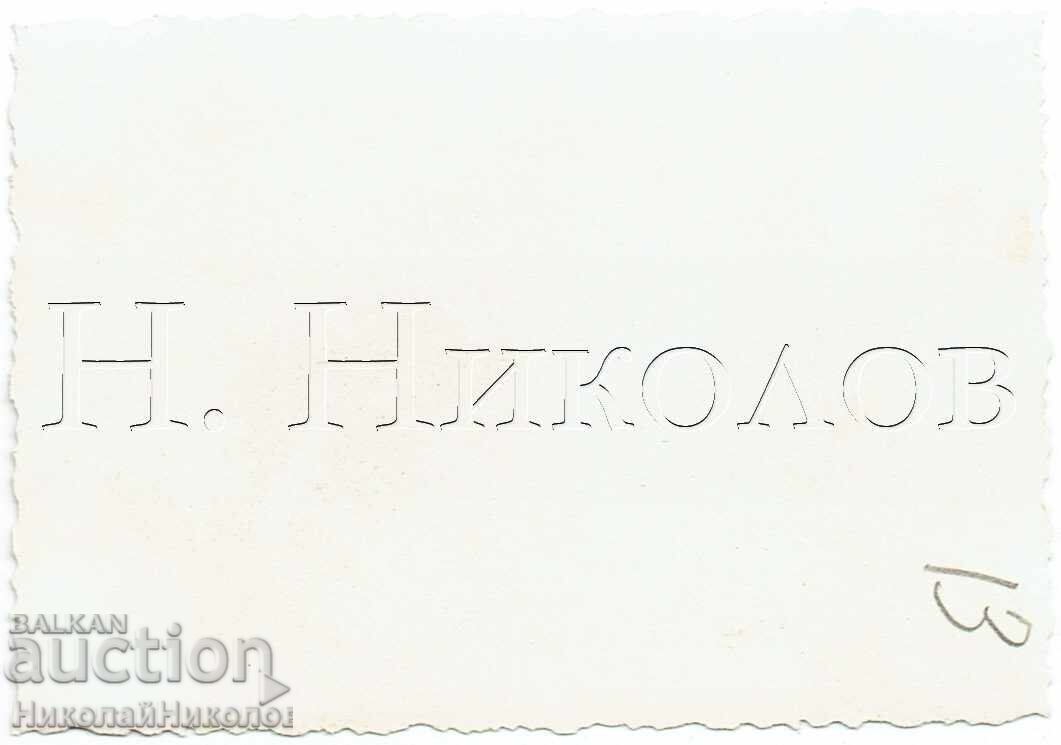 ΜΙΚΡΗ ΠΑΛΙΑ ΦΩΤΟΓΡΑΦΙΑ ΣΤΡΑΤΙΩΤΙΚΟΥ ΑΞΙΩΜΑΤΙΚΟΥ ΜΕ ΤΗ ΣΥΖΥΓΟ ΤΟΥ E636 με τιμή 2.50 BGN | € 1.28