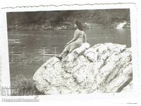 ΜΙΚΡΗ ΠΑΛΙΑ ΦΩΤΟΓΡΑΦΙΑ ΣΤΡΑΤΙΩΤΙΚΟΥ ΑΞΙΩΜΑΤΙΚΟΥ ΜΕ ΤΗ ΣΥΖΥΓΟ ΤΟΥ E638