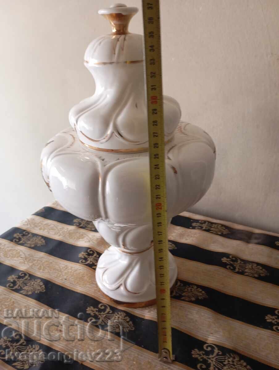 Auction  Vintage porcelain bowl with lid